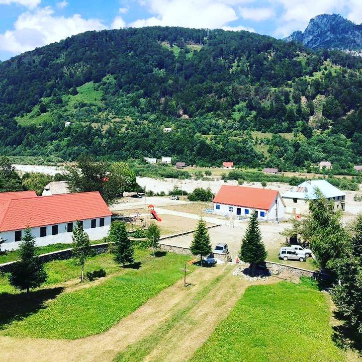 Peraj Guesthouse Vermosh Dış mekan fotoğraf