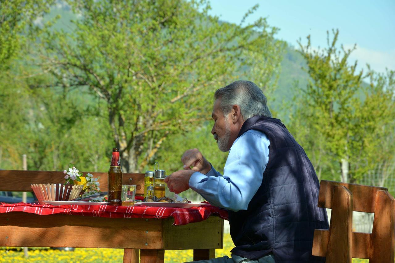 Peraj Guesthouse Vermosh Dış mekan fotoğraf